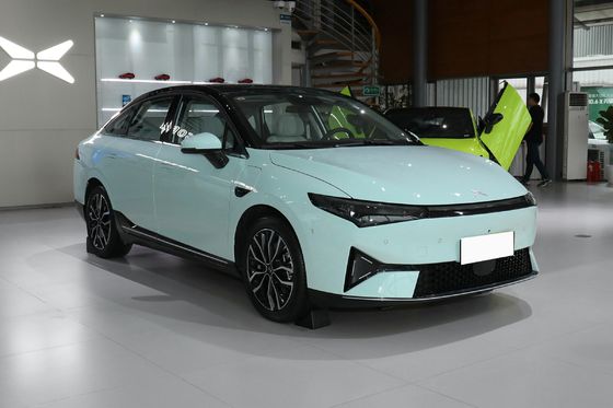 450KM Electric Vehicles Car New Energy Xpeng P5 Everbright SUV 4 Airbags