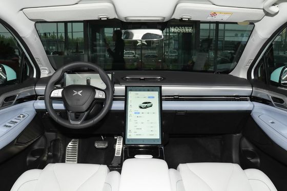 450KM Electric Vehicles Car New Energy Xpeng P5 Everbright SUV 4 Airbags
